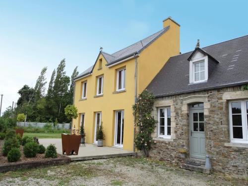 Canville-la-Rocque House | Country House in Normandy near Portbail Beach