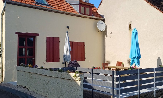 Eguilly House | Country house in Auxois, ideal for family, pets welcome.