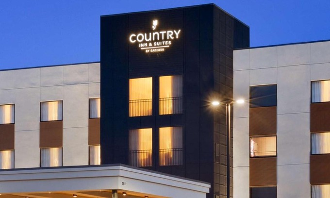 Central Oklahoma City Hotel | Country Inn & Suites by Radisson, Oklahoma City - Bricktown, OK