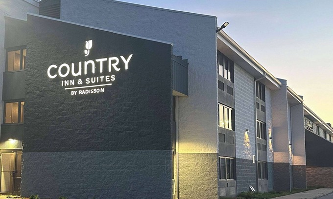 Spring Hill Hotel | Country Inn & Suites By Radisson, Dunbar - Charleston