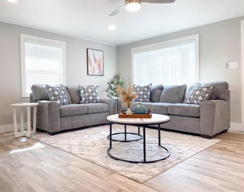 Visalia House | Country Living-harrison Ranchhr3