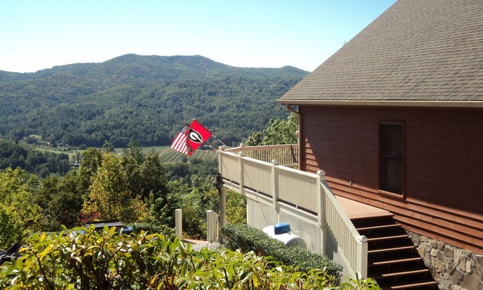 Rabun Gap Cabin | Country Relaxation in the mountains