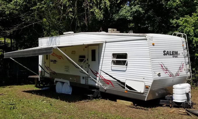 Cold Spring House | Country RV Getaway on Your Own Beautiful Grassy Field