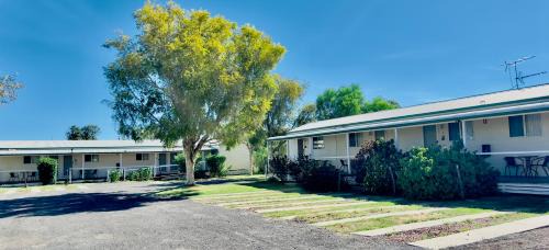 Cunnamulla Hotel | country way motor inn