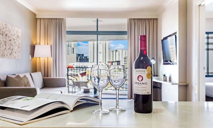 Darwin City Centre Apartment | Couples Escape on the Esplanade w Pool and Balcony