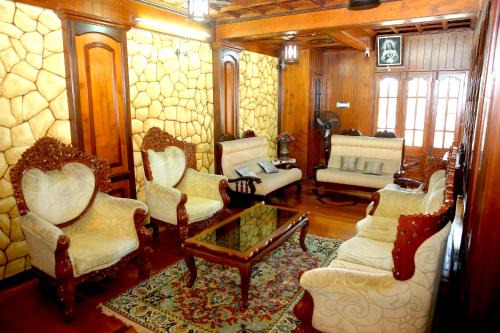 Kochi Apartment | Court View Homestay