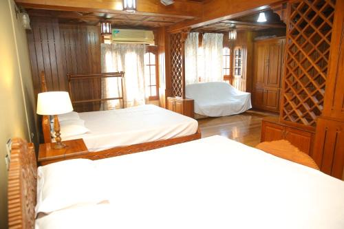 Kochi House | Court View Homestay