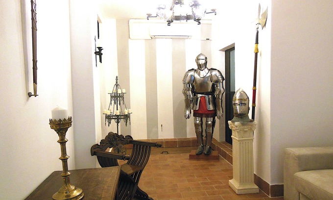 Duomo House | Courtly Knights - A Stay Fit for a King and Queen!