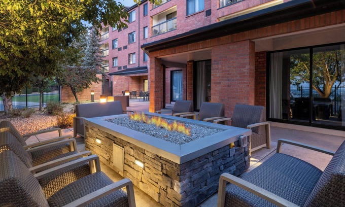 Golden Hotel | Courtyard by Marriott Denver Golden/Red Rocks