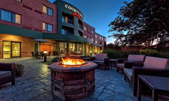 Southaven Hotel | Courtyard by Marriott Memphis Southaven