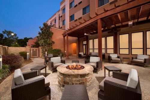 Tyler Hotel | Courtyard by Marriott Tyler