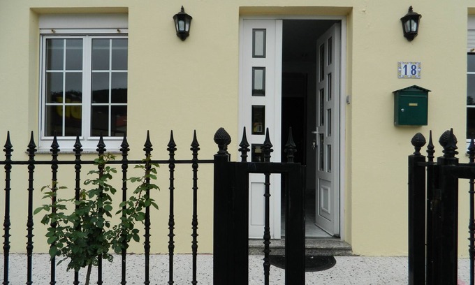 Cee House | Cova Do Raposo