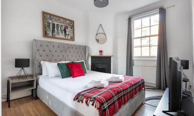 Soho Apartment | Covent Garden Lovely One-Bedroom Apartment