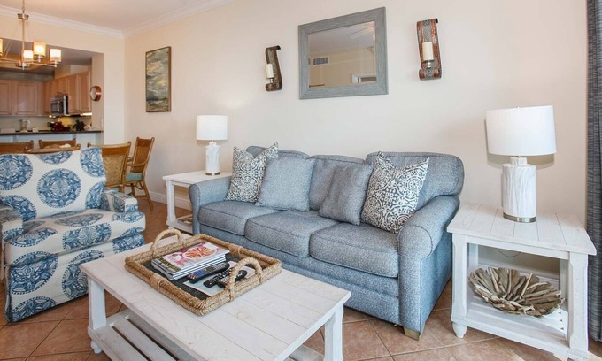 Gulf Shores Condo | Cover Air Condition Walk Way To Beach - Crystal Tower