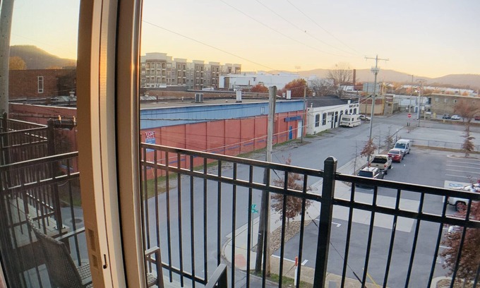 Downtown Chattanooga Apartment | Cowart Chattown Southside