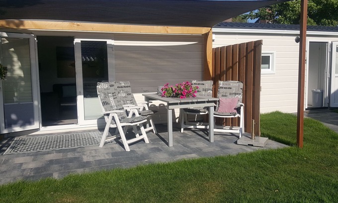 Camperduin Ski Chalet | Cozy and new summer house a 5-minute walk from the beach and sea!