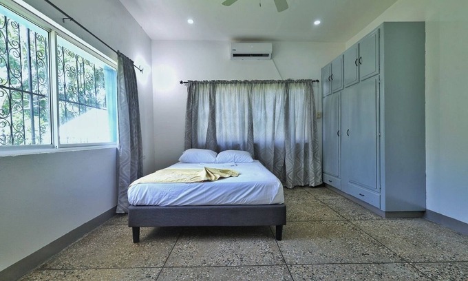 Orange Hill Apartment | Cozy 1-Bed Apt in Whim Estate-near Scarborough