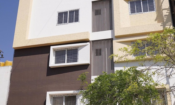 Bellandur Apartment | Cozy 1-Bedroom Apartment in Pleasant Kasavanahalli with WiFi.