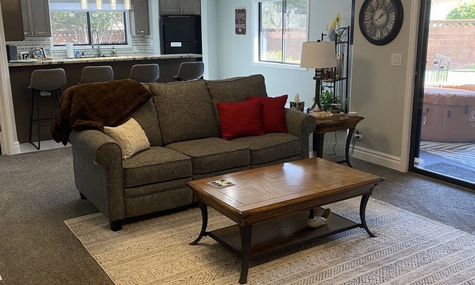 St. George Apartment | Cozy 1-bedroom apartment in St. George with AC, WiFi, BBQ grill and hot tub