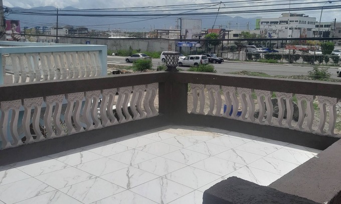 Portmore Apartment | Cozy 1-bedroom apartment with WiFi, AC in fantastic Portmore