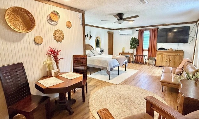 Bellefonte Apartment | Cozy 1-bedroom apartment with AC, WiFi in enjoyable Harrison