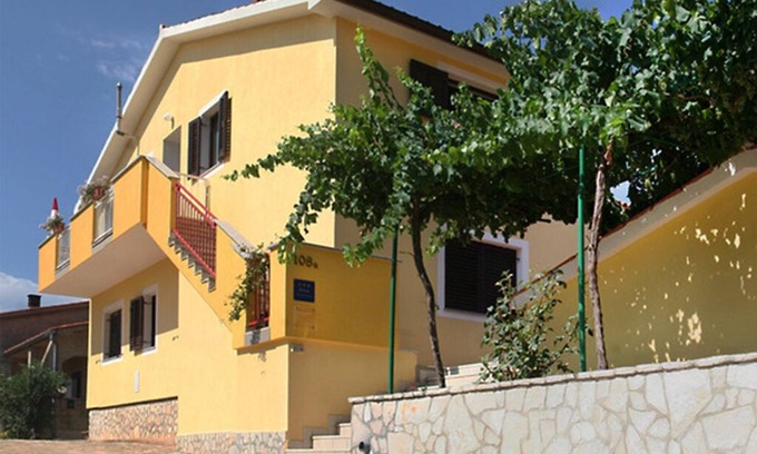 Marcana Apartment | Cozy 1 bedroom apartment with balcony