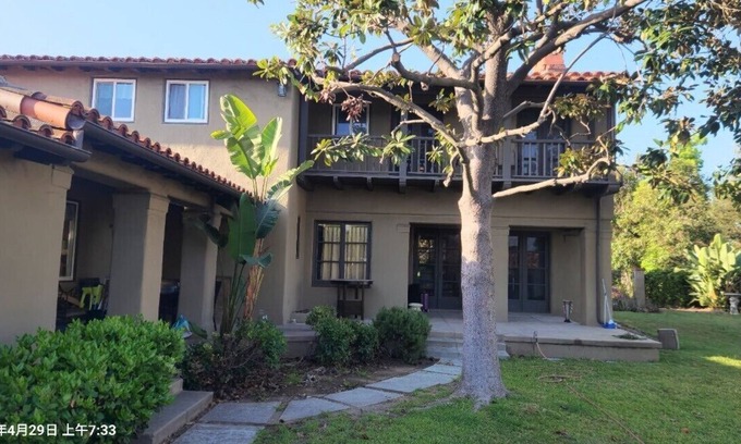 West Covina House | Cozy 1-bedroom estate with WiFi, AC in lovely West Covina. Private Entry.