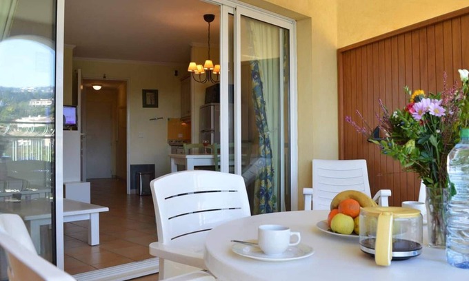 Les Issambres Apartment | Cozy 1-BR Apartment, 5 Sleeps, Pool, Parking, Near Beach - Roquebrune-sur-Argens
