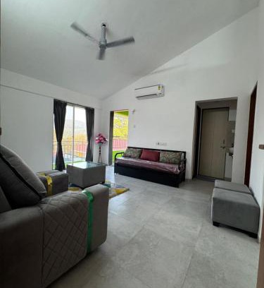 Dapoli Apartment | Cozy 1BHK Apartment - Casa Asud