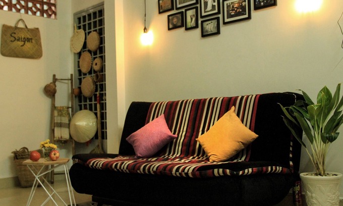 Downtown Ho Chi Minh City Apartment | Cozy 1BR Apartment In City Centre, Pham Ngu Lao Street