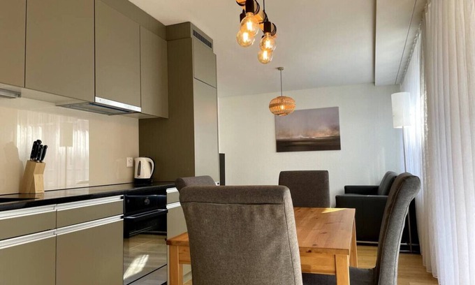 Sihlfeld Apartment | Cozy 1BR in popular district 3 (West 11)