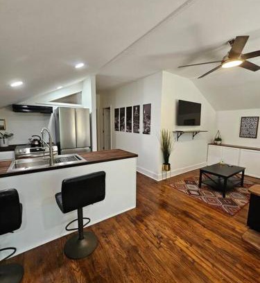 Snellville Apartment | Cozy 2 Bedroom 2Bath Guest House