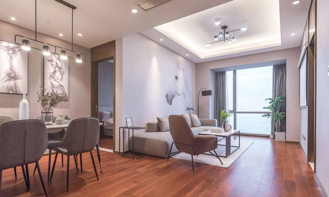 Wuzhong Condo | Cozy 2-bedroom / 5 Star Hotel Service / Lake Front / Close to all Locations !!