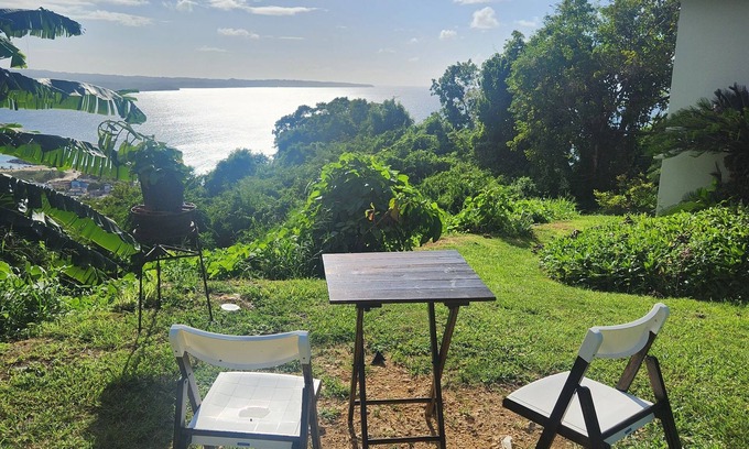 Aguadilla Pueblo House | Cozy 2-bedrooms guest house in adorable Aguadilla with a spectacular sea view.