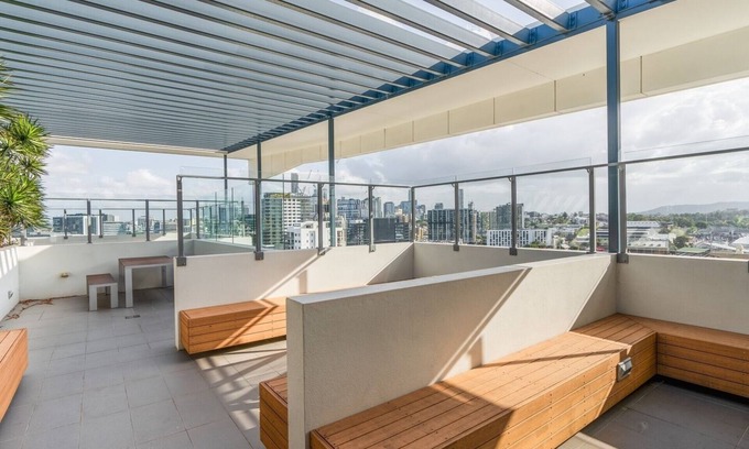 Bowen Hills Apartment | Cozy 2b2b in Bowen Hills