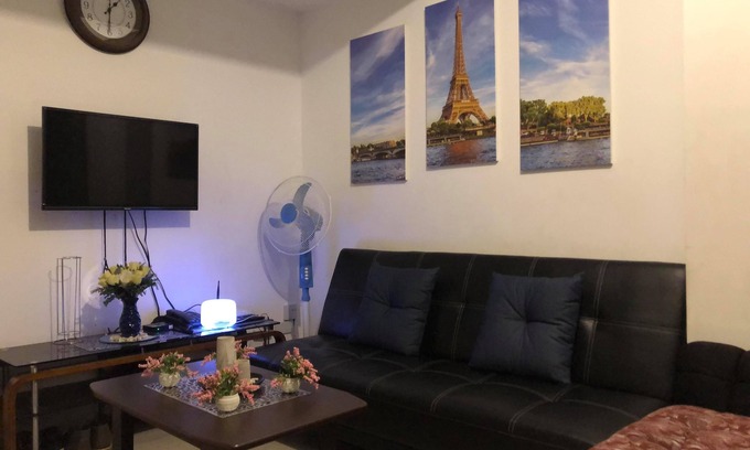 Taguig Hotel | COZY 2Bedrooms AZURE WAVE POOL