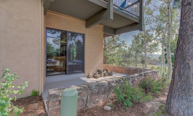 Steamboat Springs Condo | Cozy 2BR/2BA Ski-In/Out Corner Condo!