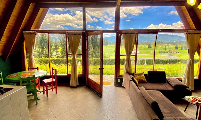 Gachancipa Cabin | Cozy 3-bedroom cabin in charming Tocancipá with WiFi