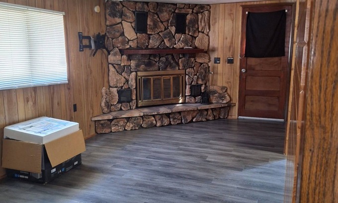 Milton Cabin | Cozy 3-bedroom cabin in charming Milton with AC