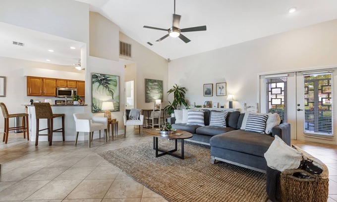 Falcons Glen House | Cozy 3 bedroom with private pool and lakeview