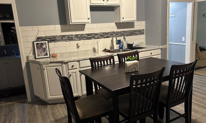 Indian Orchard Apartment | Cozy 3bd 1ba Free Parking