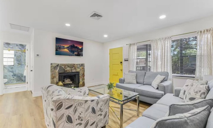 Clearwater House | Cozy 3BR Home Near Beach & Park