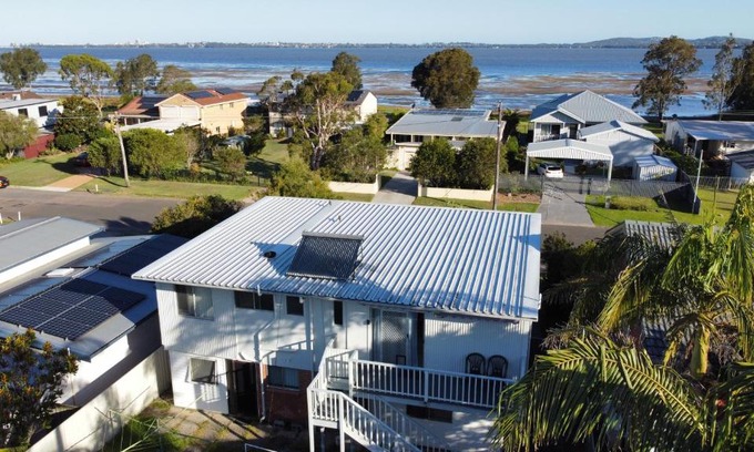 Chittaway Bay House | Cozy 3br house 100m to the lake