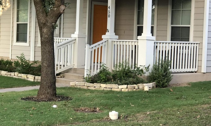 Kyle House | Cozy 5 bedroom for weekend or longer 2 night minimum