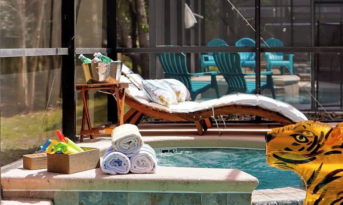 Veranda Palms House | Cozy 5BD Stay - Pool & BBQ- Close to Disney