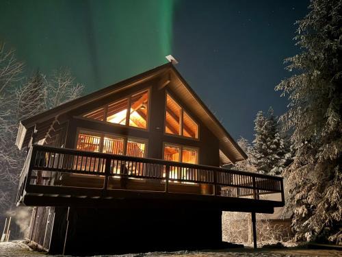 Alyeska Ski Chalet | Cozy Alpine Retreat