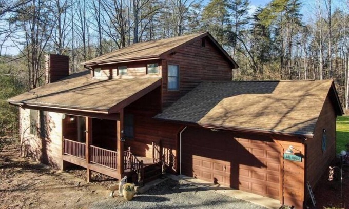 Mineral House | Cozy and Comfy with Lake Access