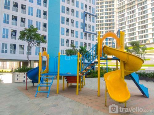 Bekasi Timur Apartment | Cozy and Minimalist Studio Apartment at Grand Dhika City By Travelio