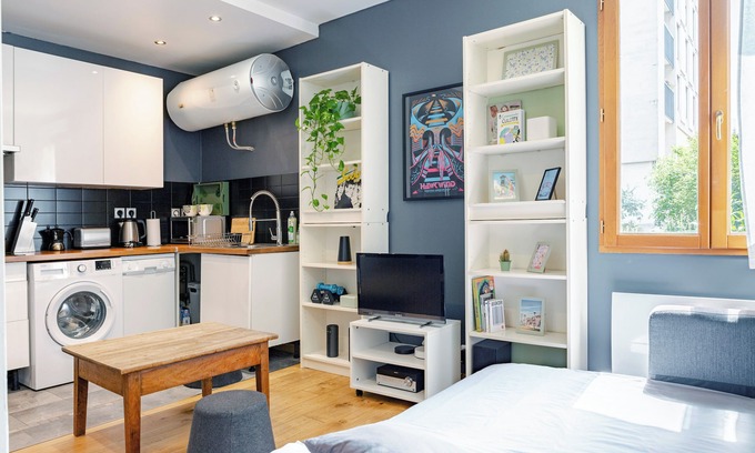 Belleville Apartment | Cozy and peaceful 1BR Flat in Belleville