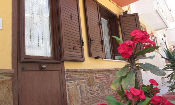 Terrasini Apartment | * Cozy and pretty little house on the ground floor * Terrasini (PA)